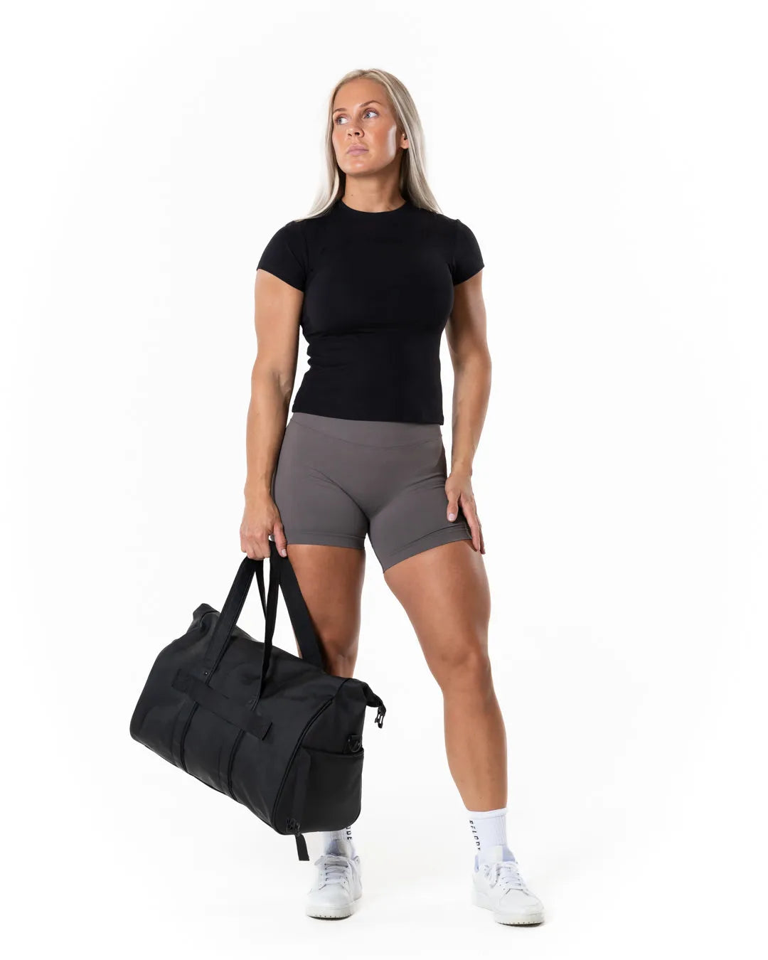 Aura Seamless Scrunch Shorts - Earth Grey